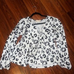 Atler’d state cropped shirt size medium